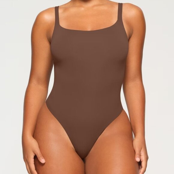 NWT | Skims | Fits Everybody Squareneck Bodysuit | Jasper | Size 4X - Picture 1 of 5